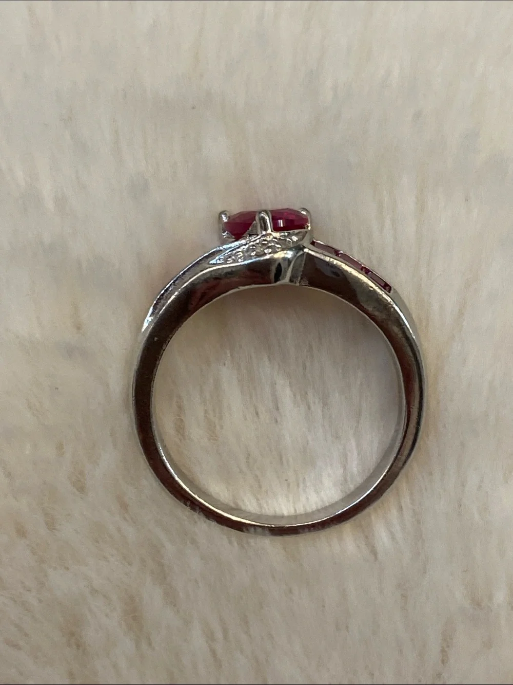 Ruby Heart Ring - Picture 3 of 5